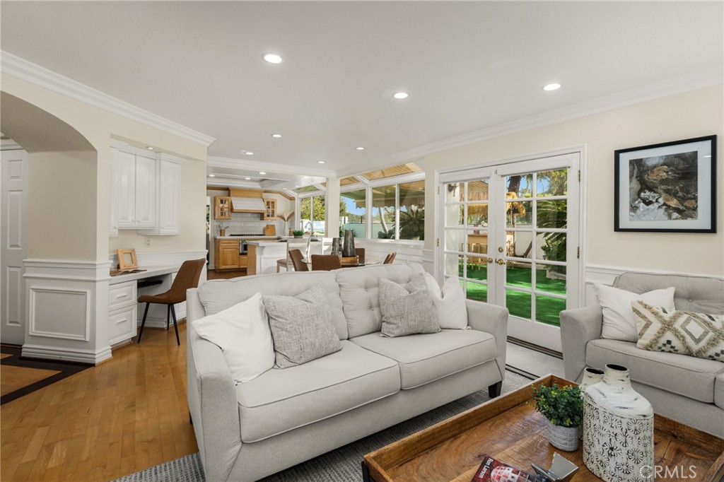 26822 Sommerset Property Photo 22