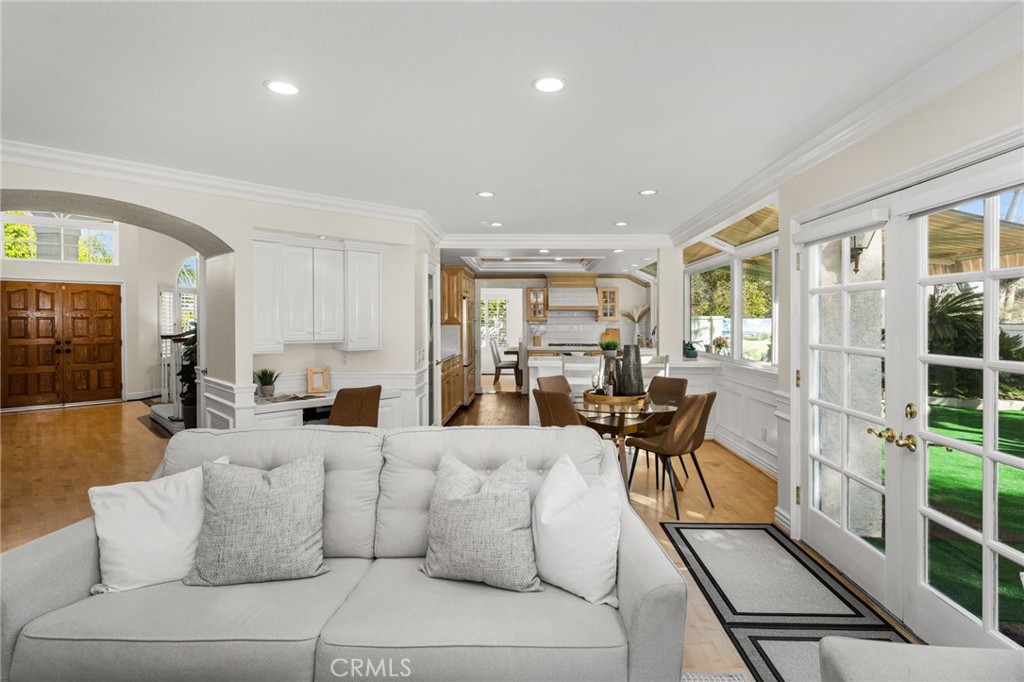 26822 Sommerset Property Photo 23