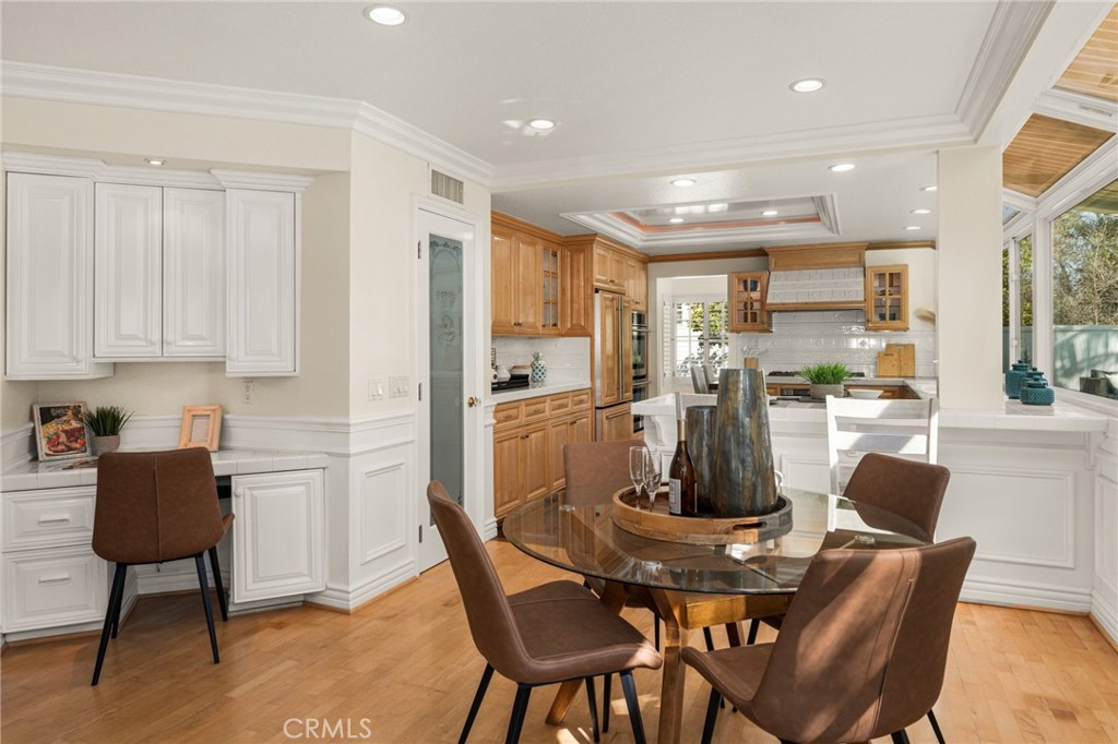 26822 Sommerset Property Photo 24