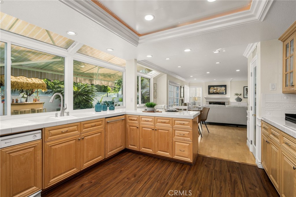 26822 Sommerset Property Photo 31
