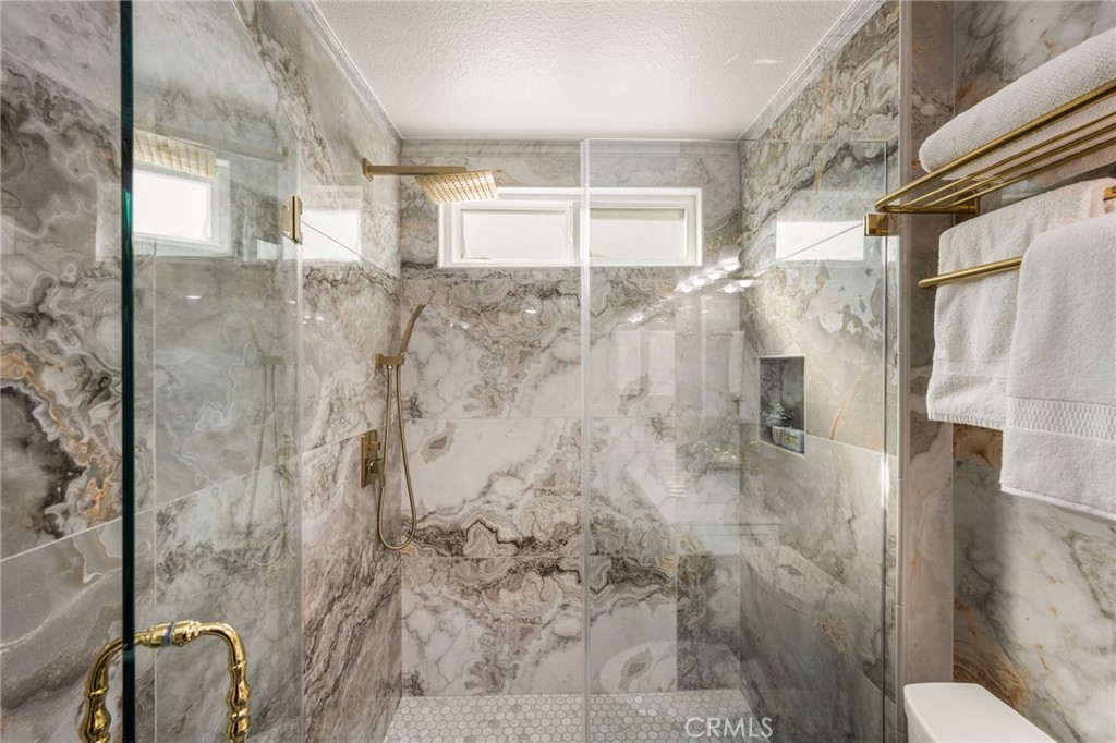 26822 Sommerset Property Photo 37