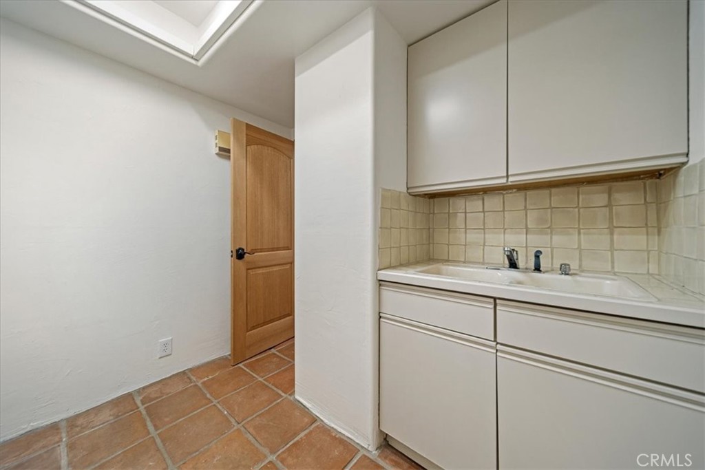 1046 Oro Property Photo 7