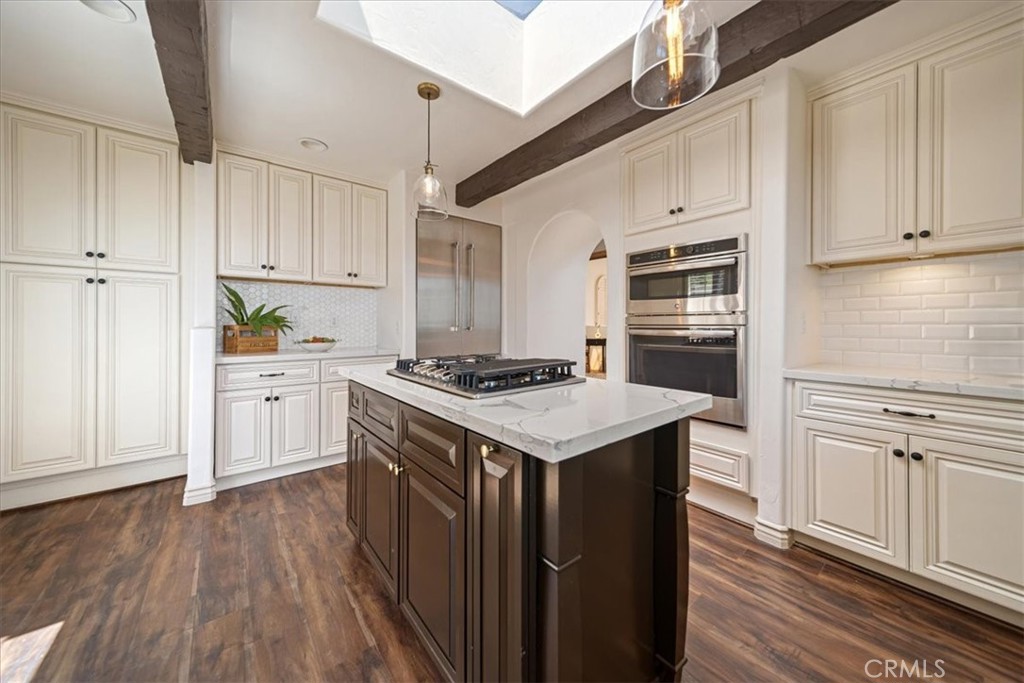 1046 Oro Property Photo 26