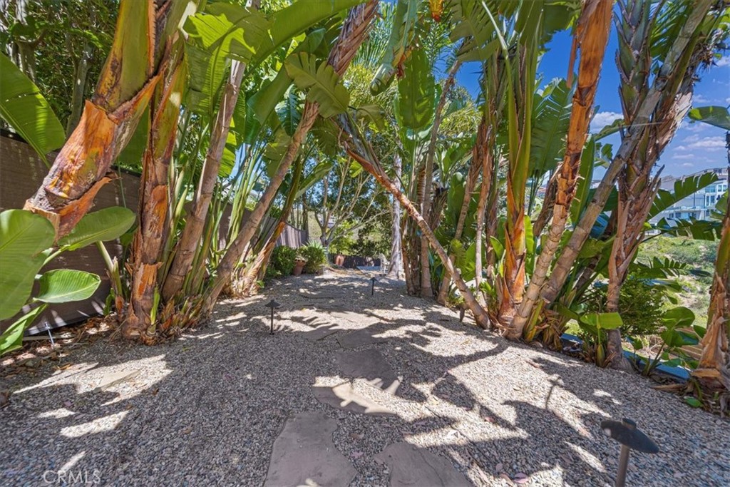 1046 Oro Property Photo 35