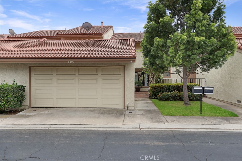 8402 Sunbeam Cir Property Photo 5