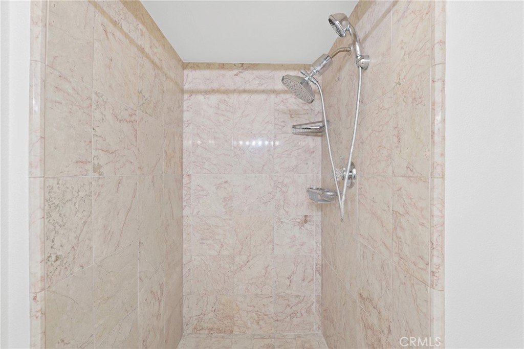 8402 Sunbeam Cir Property Photo 26