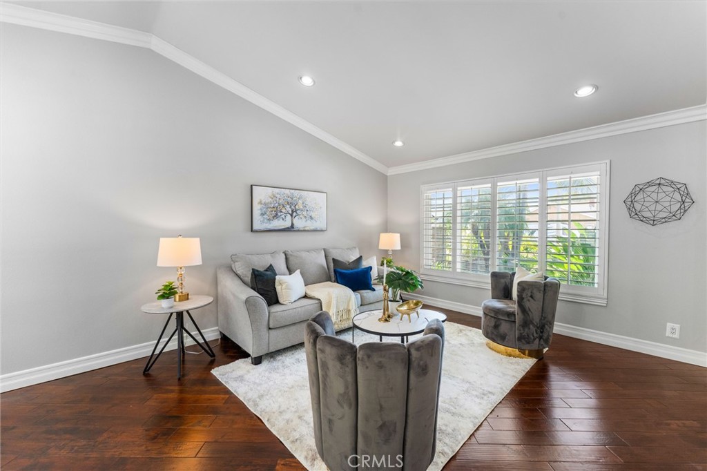 25805 Chapel Hill Property Photo 8