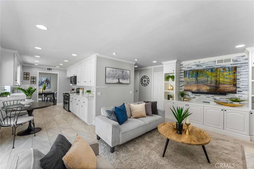 25805 Chapel Hill Property Photo 19