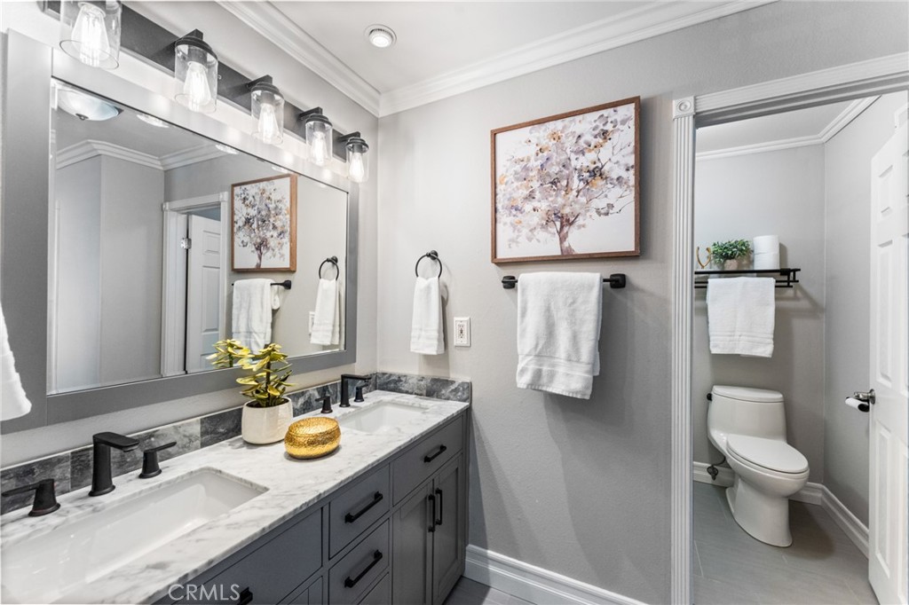 25805 Chapel Hill Property Photo 28