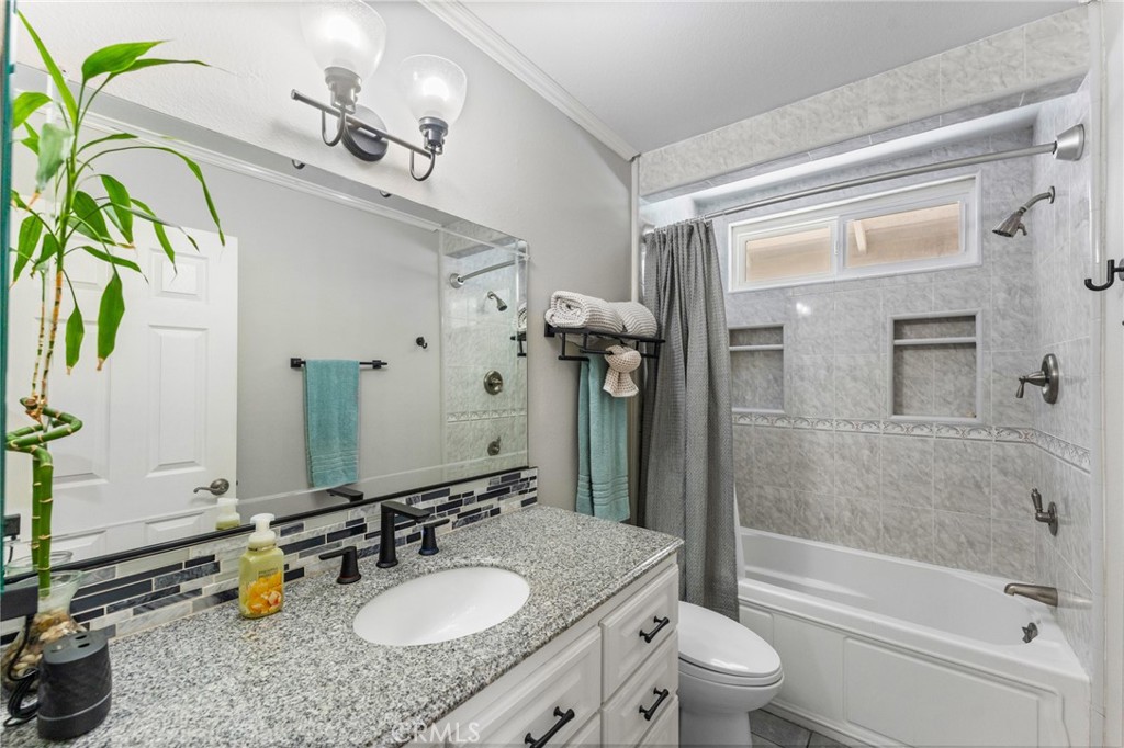 25805 Chapel Hill Property Photo 35
