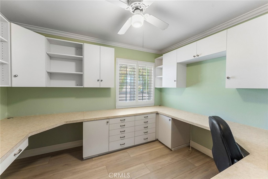 25805 Chapel Hill Property Photo 36