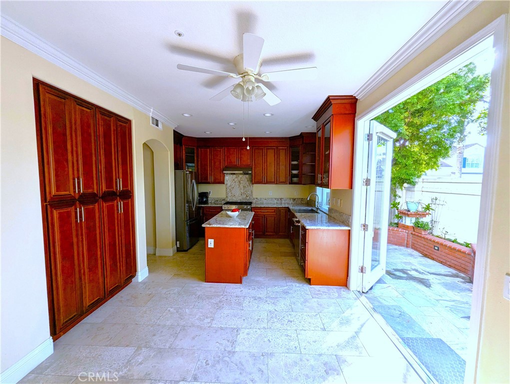 8204 Constantine Drive Property Photo 2