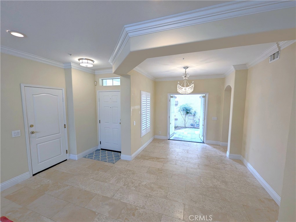 8204 Constantine Drive Property Photo 25