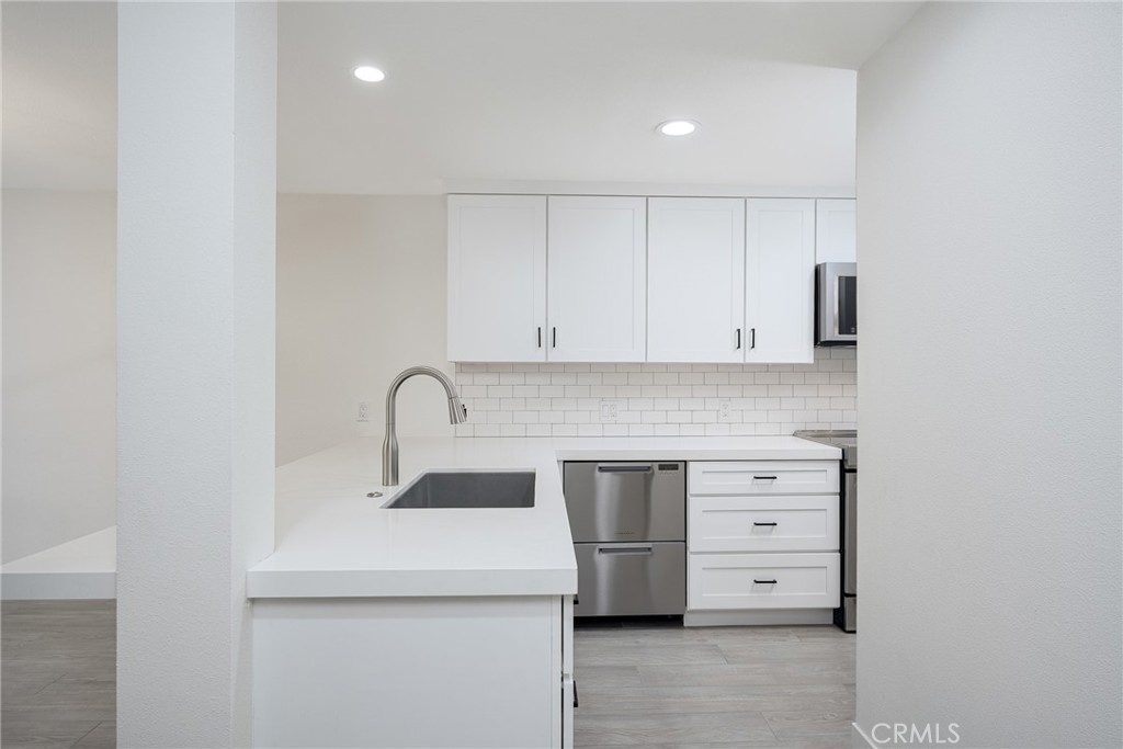 5116 N19 Marina Pacifica N Property Photo 6