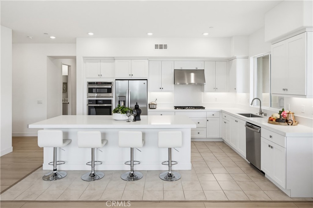 175 Sash Property Photo 9