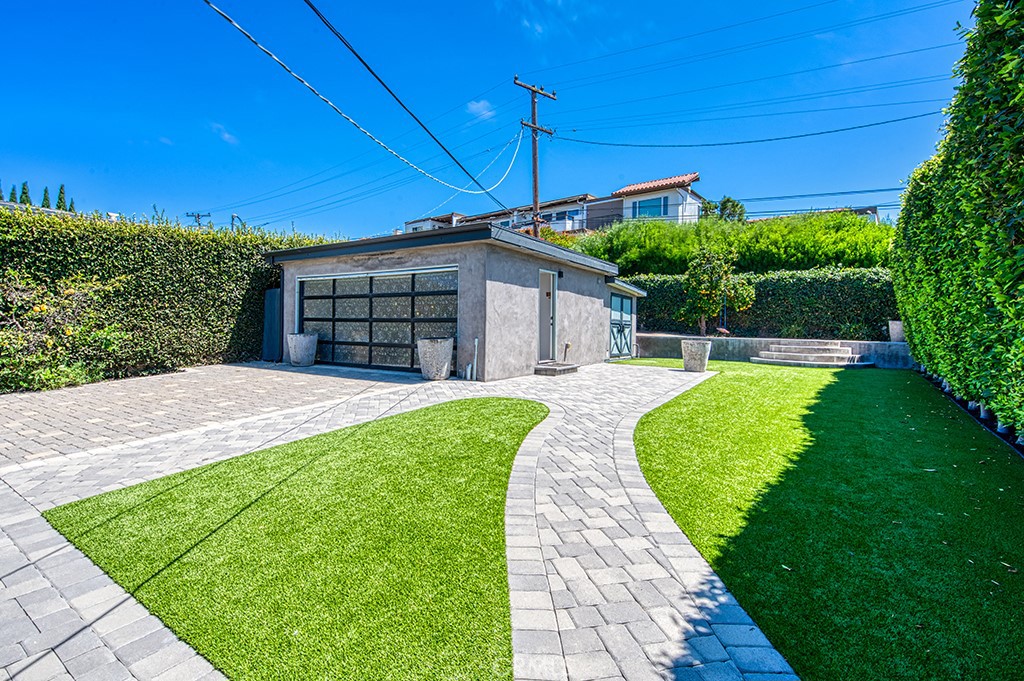 34562 Camino El Molino Property Photo 1