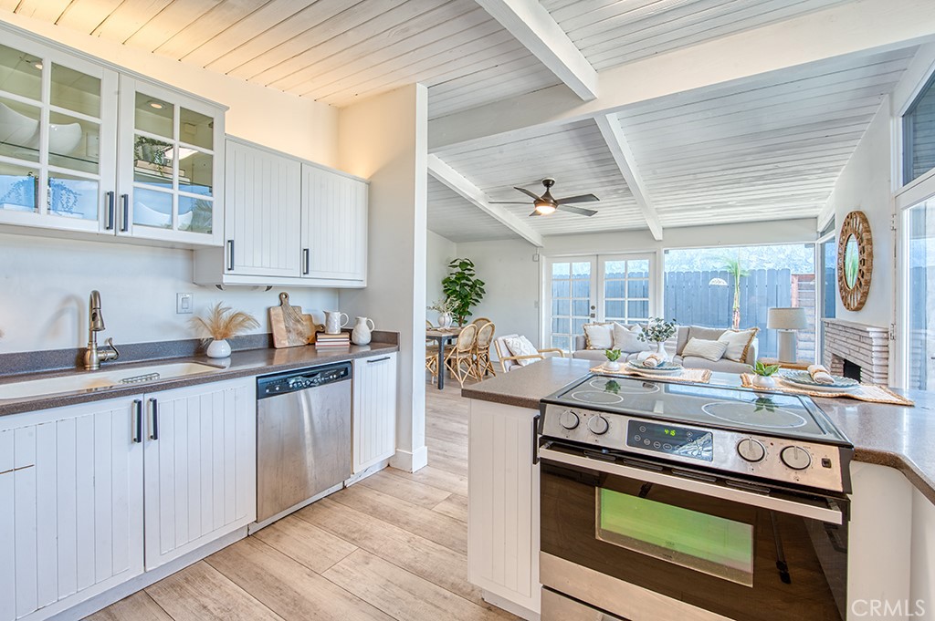 34562 Camino El Molino Property Photo 6