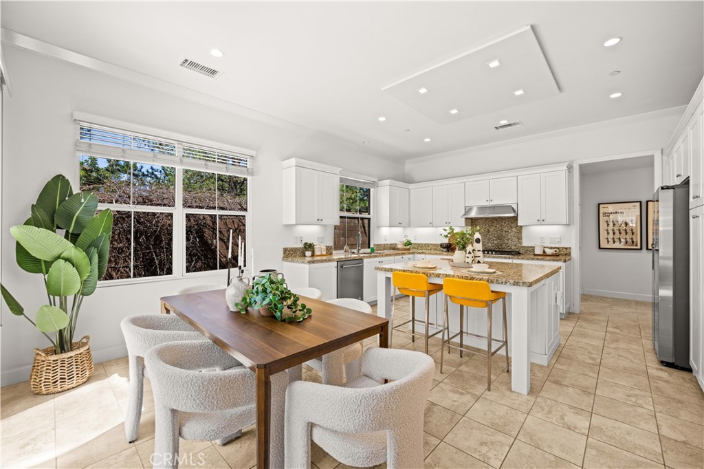 68 Tollson Property Photo 6