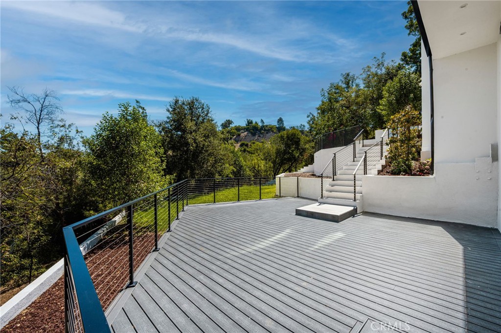 3566 Beverly Glen Property Photo 66