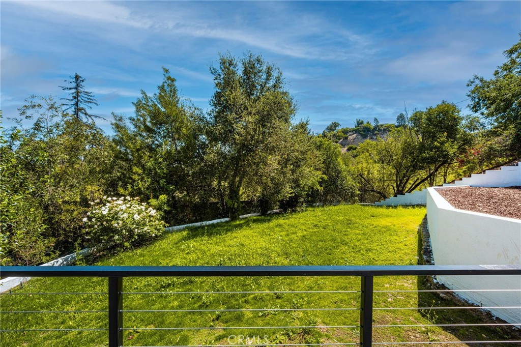 3566 Beverly Glen Property Photo 67