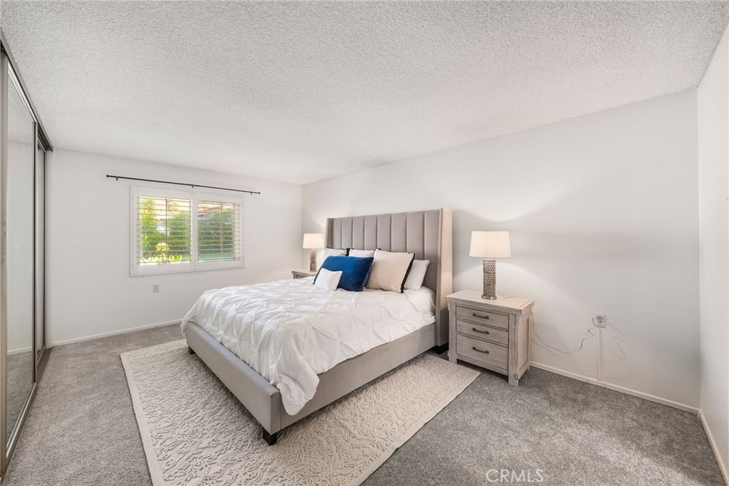 2026 Via Mariposa C Property Photo 22
