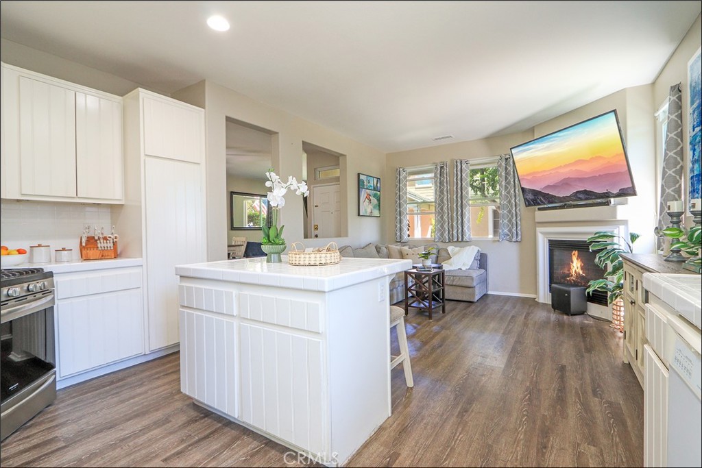 10 Bluff Cove Property Photo 14