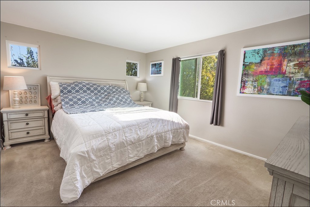 10 Bluff Cove Property Photo 18