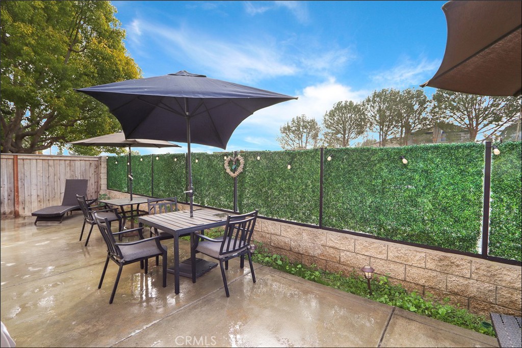 10 Bluff Cove Property Photo 30
