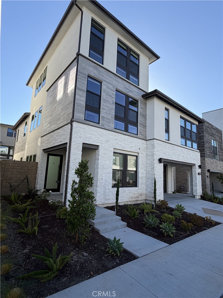 169 Creation Property Photo 1