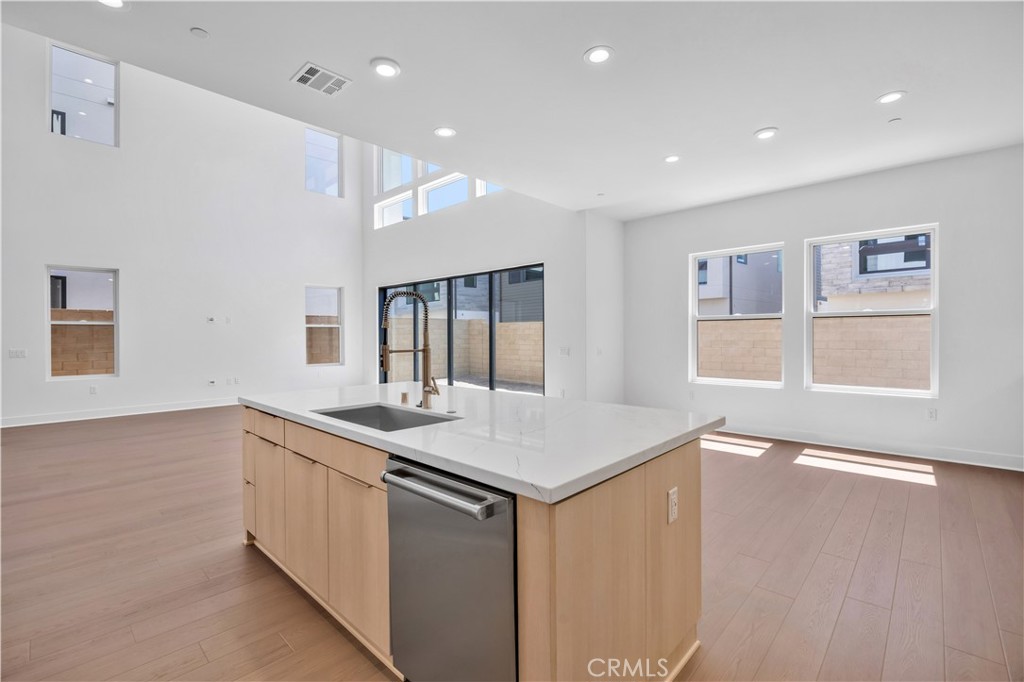 169 Creation Property Photo 13