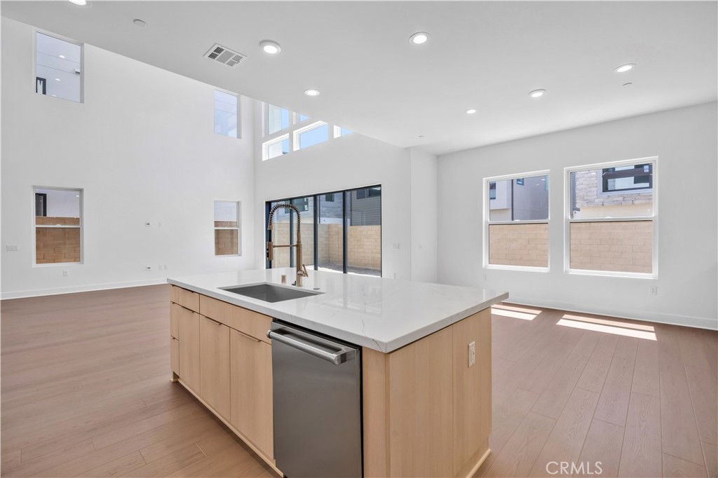 169 Creation Property Photo 13