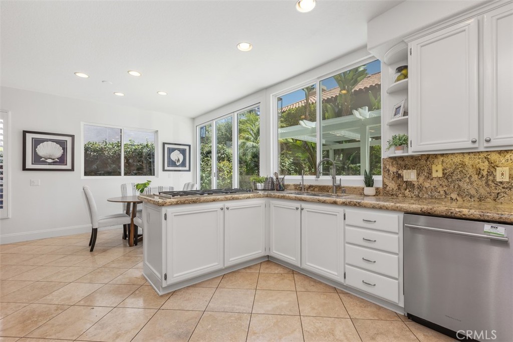26 Larkfield Ln Property Photo 10
