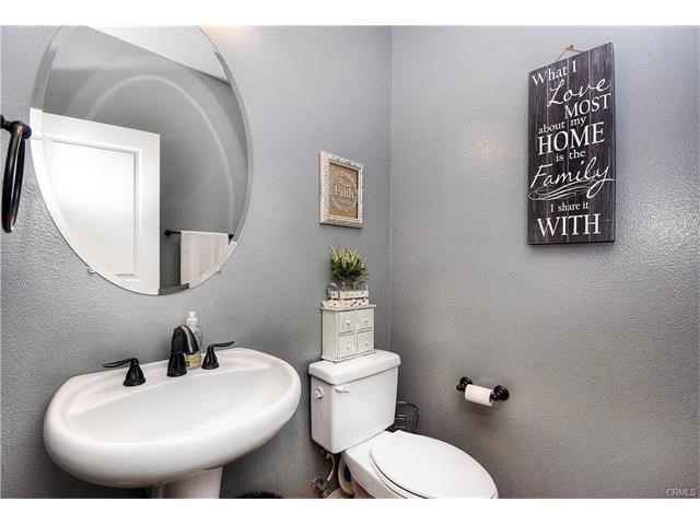 55 Ellsworth Street 27 Property Photo 15