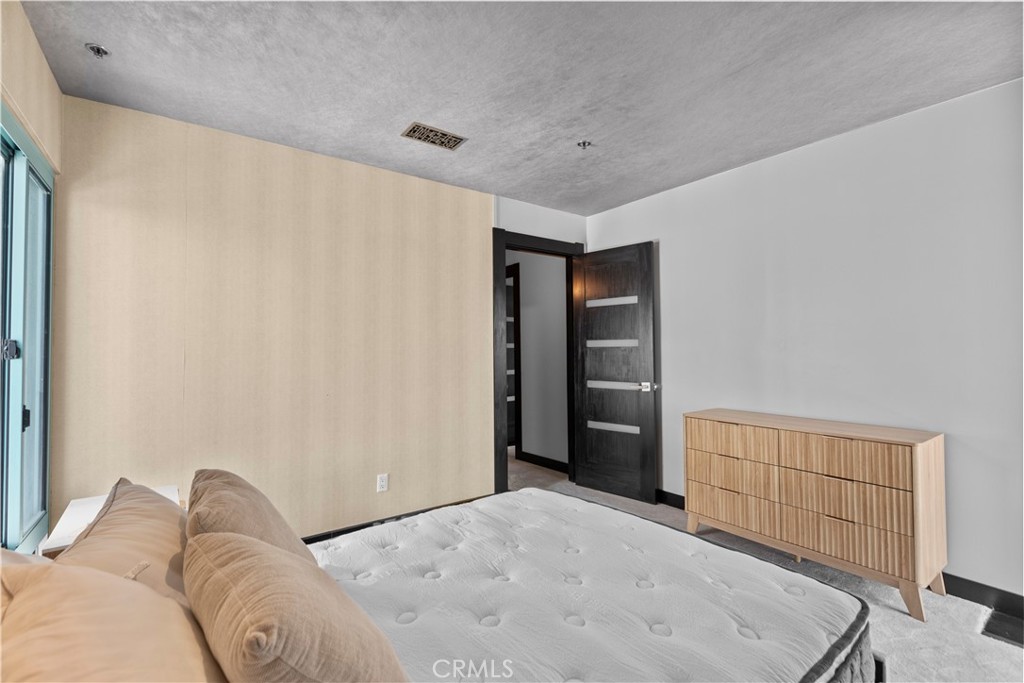 10336 Wilshire 703 Property Photo 18