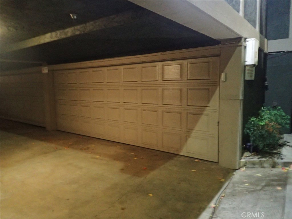 379 N Mentor Avenue 1 Property Photo 37