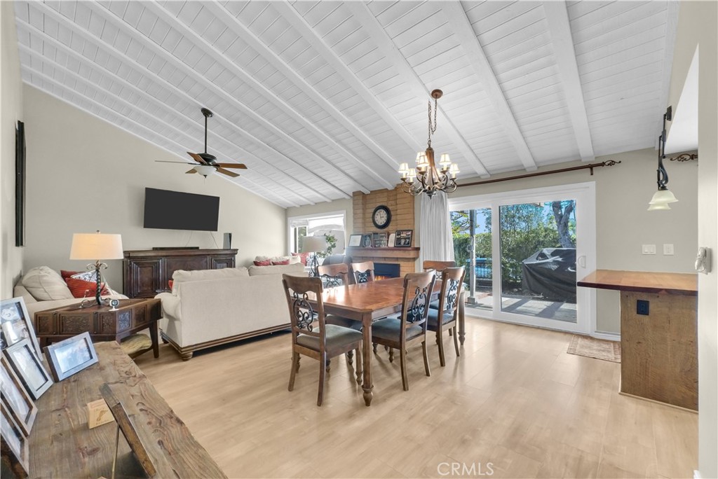 25642 Windjammer Dr Property Photo 4