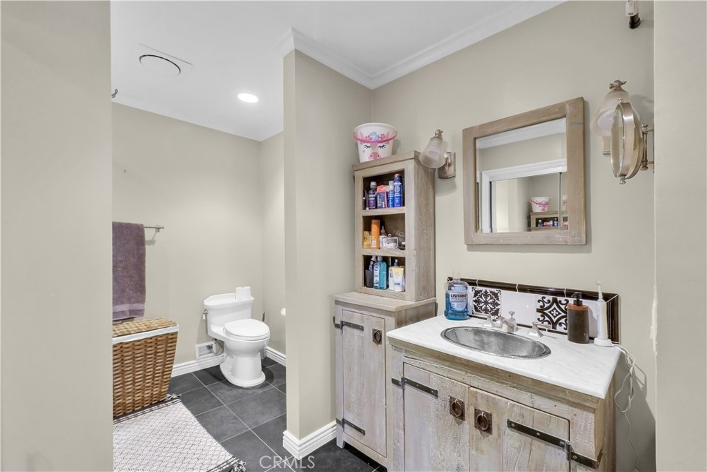 25642 Windjammer Dr Property Photo 15