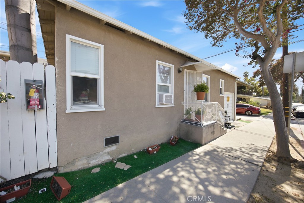 12626 Camilla Street Property Photo 8