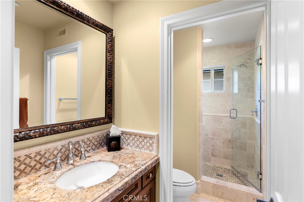 9 Sandalo Court Property Photo 43