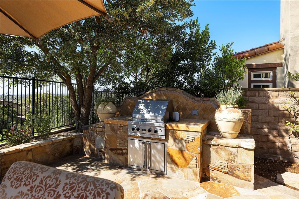 9 Sandalo Court Property Photo 51