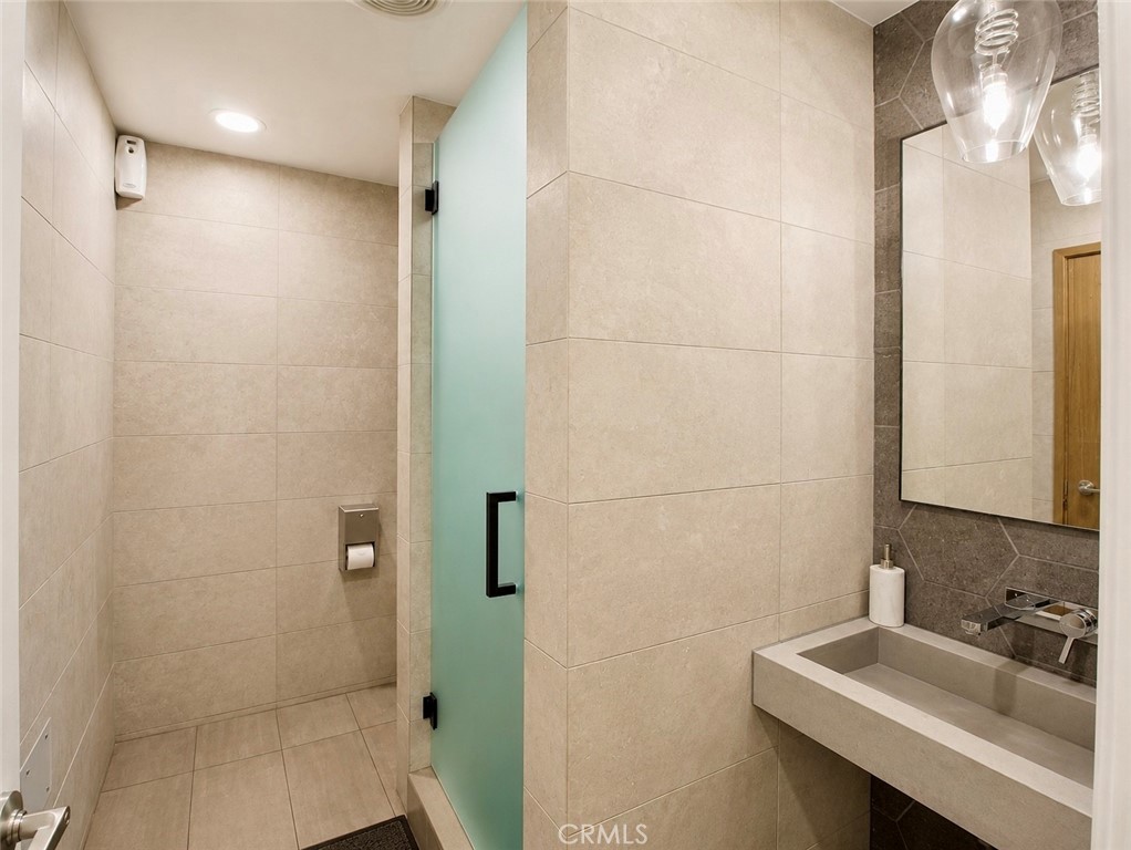1230 Horn 408 Property Photo 14