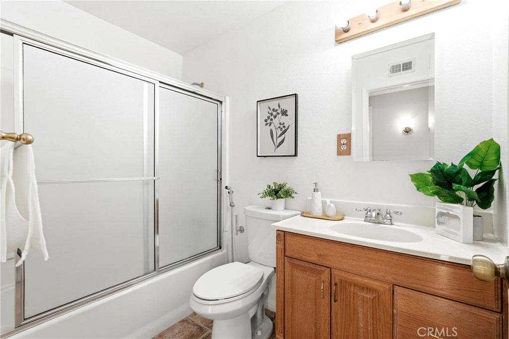823 N Delancey Ave Property Photo 21