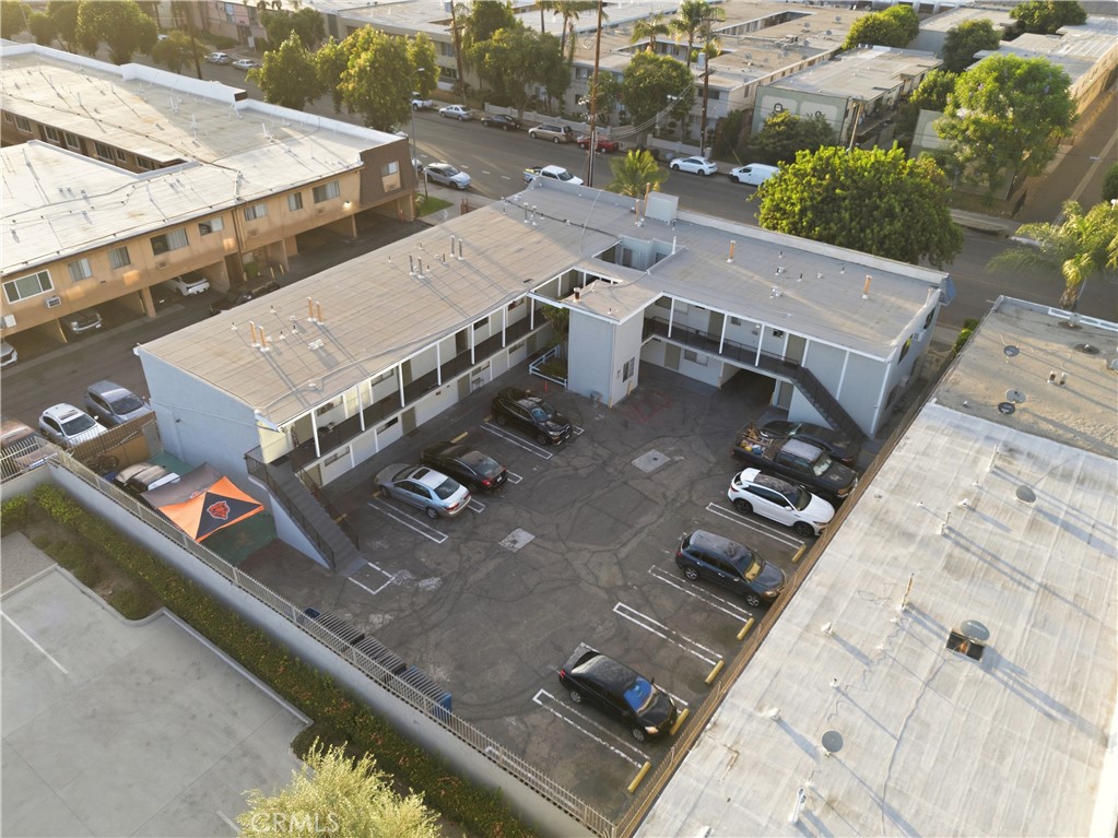14542 Saticoy Property Photo 17