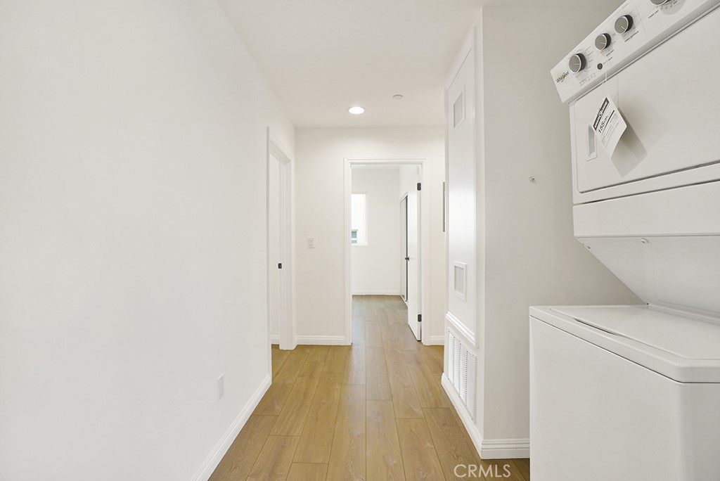 5729 Willow Crest Avenue 5729 Property Photo 7