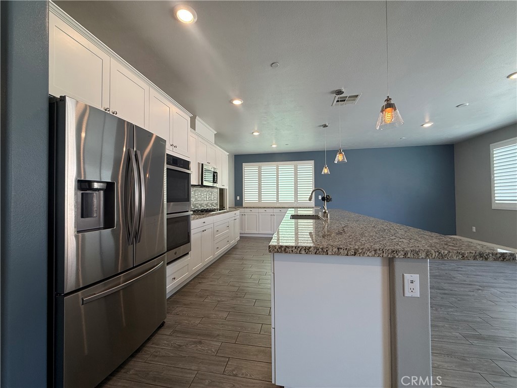 26055 Plumcot Property Photo 5