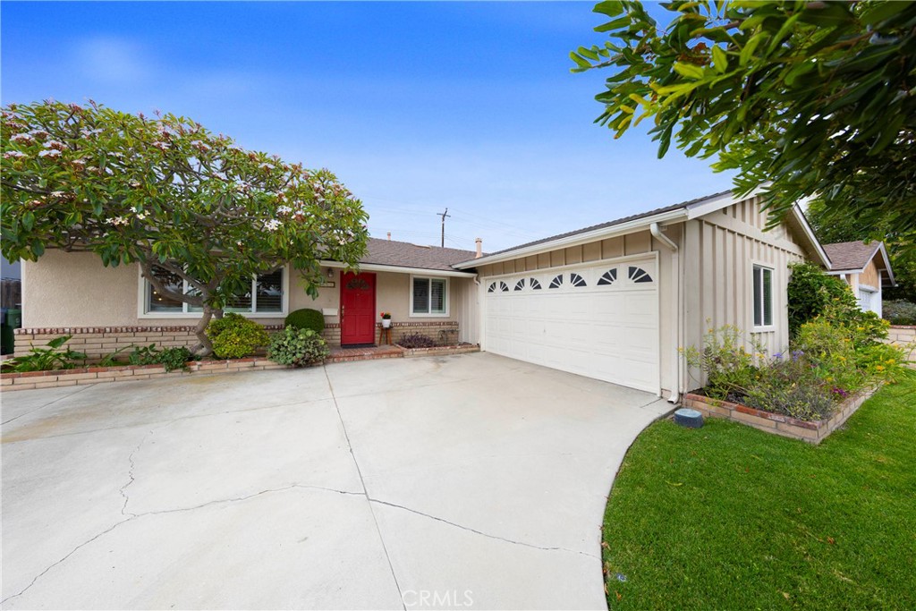16451 Dana Property Photo 1