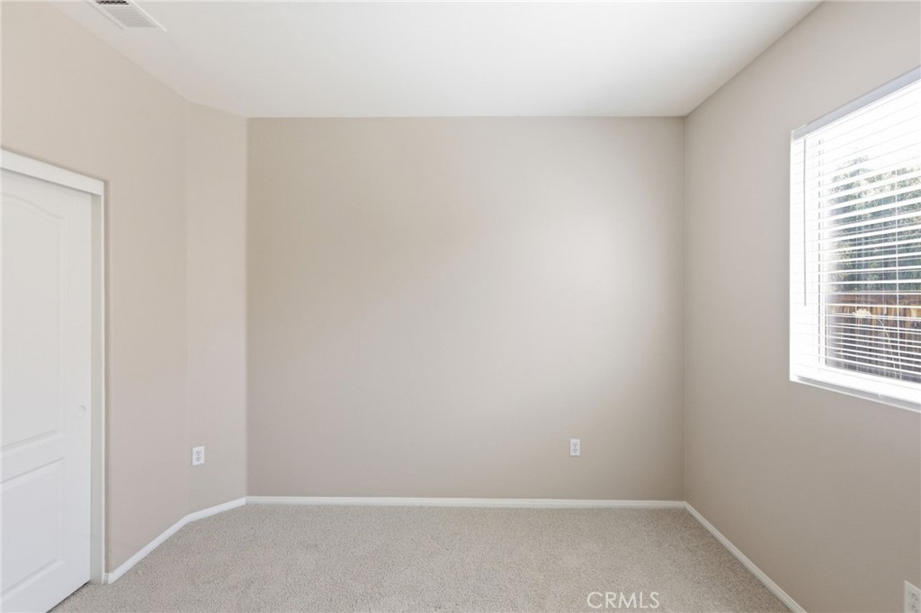231 Spinnaker Property Photo 14