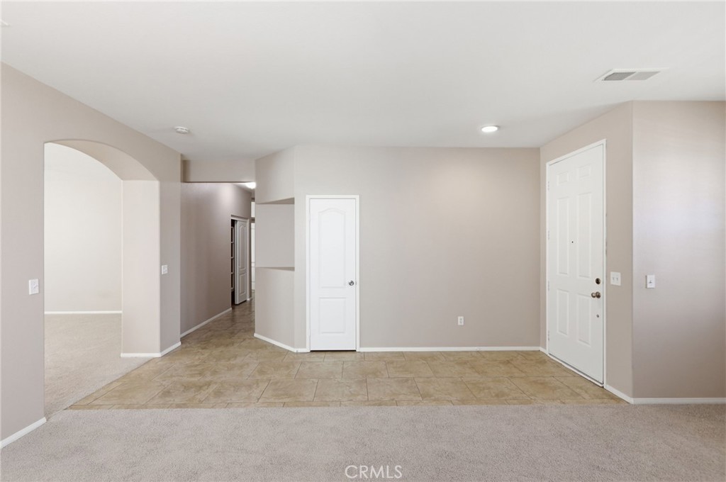 231 Spinnaker Property Photo 31