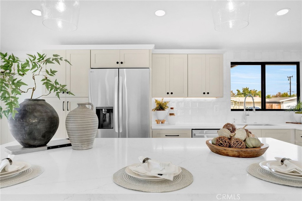 3064 Gibraltar Property Photo 17