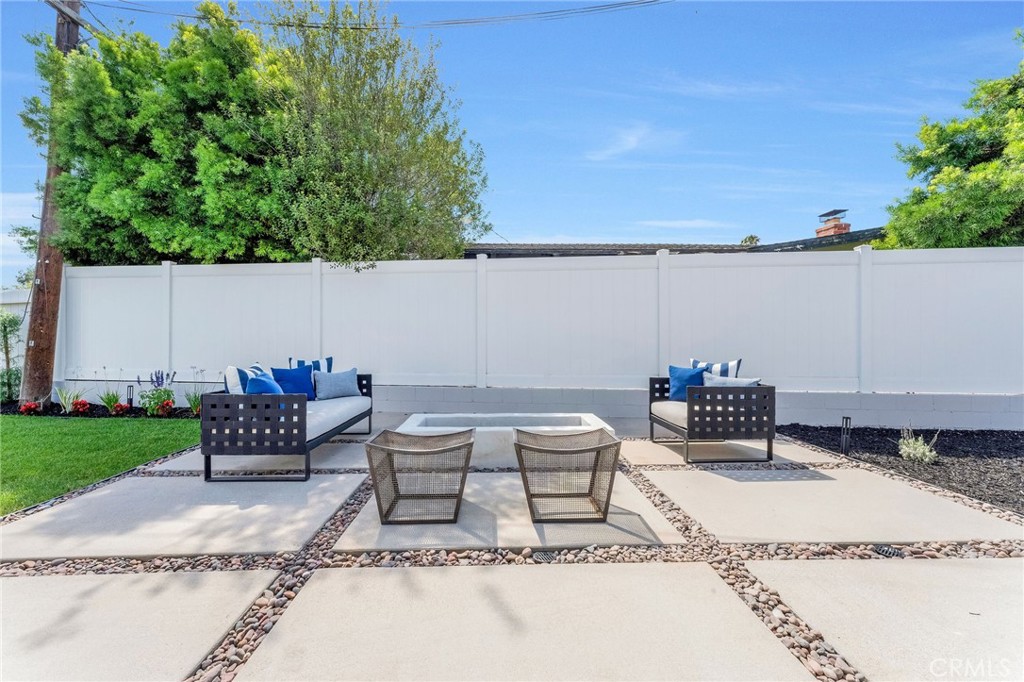 3064 Gibraltar Property Photo 34